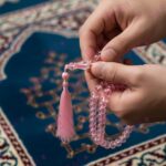 FAF Crystal Tasbeeh Manual Counter – 99 Islamic Prayer Beads | Tasbih for Muslims, Dhikr/Misbahah/Zikr Beads | Crystal Tasbeeh Mala for Men & Women, Ramadan & Eid Islamic Gift (Pink) - Image 3