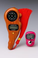 Combo Wooden Digital Finger Counter with Mini LED Display Adjustable Finger Tally Counter for Chanting Meditation & Tasbih Counting Use for naam jaap Mantra Jap jaap Counter Multicolor - Image 7