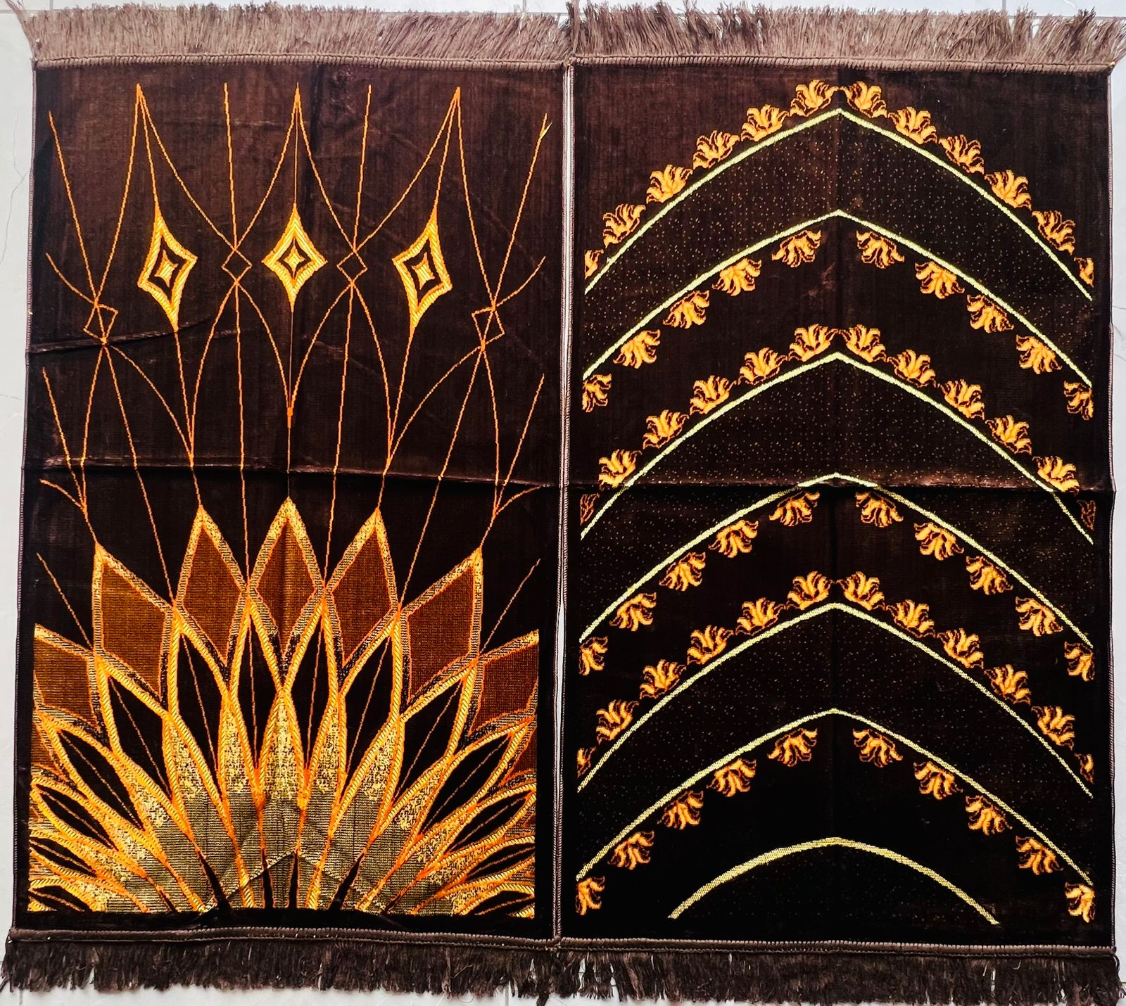 Premium Janamaz (Prayer Mat) – Soft Comfortable Fabric, Elegant Design | Ideal for Wholesale & Bulk Purchase Premium Janamaz (Prayer Mat) – Soft Comfortable Fabric, Elegant Design | Ideal for Wholesale & Bulk Purchase