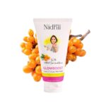 Vitamin C Face Wash | Niacinamide & Hyaluronic Acid | Brightening & Deep Cleansing | For Glowing, Fresh Skin | Women & Men | 100gms - Image 2
