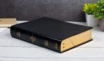 Apologetics Study Bible: King James Version (kjv), English Bible, Leather Touch, Black Cover and Easy to Understand with Large Fonts | Lifeway India - Image 3