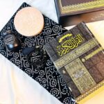 Karbala Made Soil Turbah with Quran & Tasbeeh Gift Set | Authentic Karbala Clay | Ahlulbayt Arbaeen Tabarruk Set - Image 3