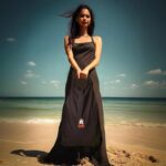 TRAVEL LIKES ME Waterproof Travel Bag - Small Pouch for Men and Women, Travelling Gear, Camping Accessories, Trekking, Hiking, Swimming, Traveller Pouches, 20l ltrs Dry Bag (Black, 20 Liters) - Image 6