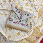 Treasure Tree Turkish Pocket Prayer Mat with Carry Pouch | Safari Janamaz | Foldable, Lightweight & Washable Taffeta Rug | Multi-Pattern | Ideal for Travel, Hajj, Umrah & Ramadan Gift (Design 3) - Image 8