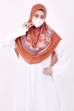 Women's Floral Printed Hijab with Georgette Border | Ready-to-Wear Modest Headscarf | Lightweight Soft Fabric Instant Hijab | Elegant Scarf for Prayer and Occasions - Image 3