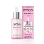 Pond's Bright Miracle Ultimate Brightening Serum with Niasorcinol | 30X better than Vitamin C | For Visibly Brighter, Spot-Free Skin in 1 Week | Lightweight & Fast Absorbing | 15ml - Image 3