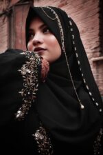 Instant Ready-to-Wear Bridal Stylish Jhumar Hijab | Heavy Handwork Wedding Hijab for Brides | Luxe Embellished Islamic Bridal Scarf - Image 3