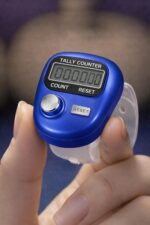 Hari BOL Naam Jap Counter Finger Ring | Chanting Mantra | Digital Tally Counter Finger Clicker for Jaap Mala | Portable Finger Ring Counting Machine | 5 Digit Hand Tally Counter (Multicolor) - Image 2