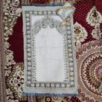 Weinbux Safri Mat, Full Travel Prayer Mat, Pocket Friendly Prayer Mat (Multicolor)(Pack of 1) - Image 2