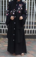 Black Abaya Embroidery Work Stylish Burkha For Women Elegant Modest Wear Islamic Naqab (Black) - Image 4