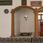 woopme ® Qibla Compass Arrow Direction Praying Sticker for Wall Floor Prayer Room Home House Decor Kids Room Vinyl Printed Stickers L x H 15 x 25 Cms - Image 3