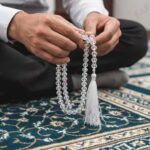 FAF Crystal Tasbeeh Manual Counter – 99 Islamic Prayer Beads | Tasbih for Muslims, Dhikr/Misbahah/Zikr Beads | Crystal Tasbeeh Mala for Men & Women, Ramadan & Eid Islamic Gift (white) - Image 4