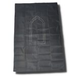 Praying Rug, Travel Prayer Mat, Portable Namaz Mat Nylon Waterproof Easy Praying Mat, 110 cm X 65 cm (Green Color) - Image 4