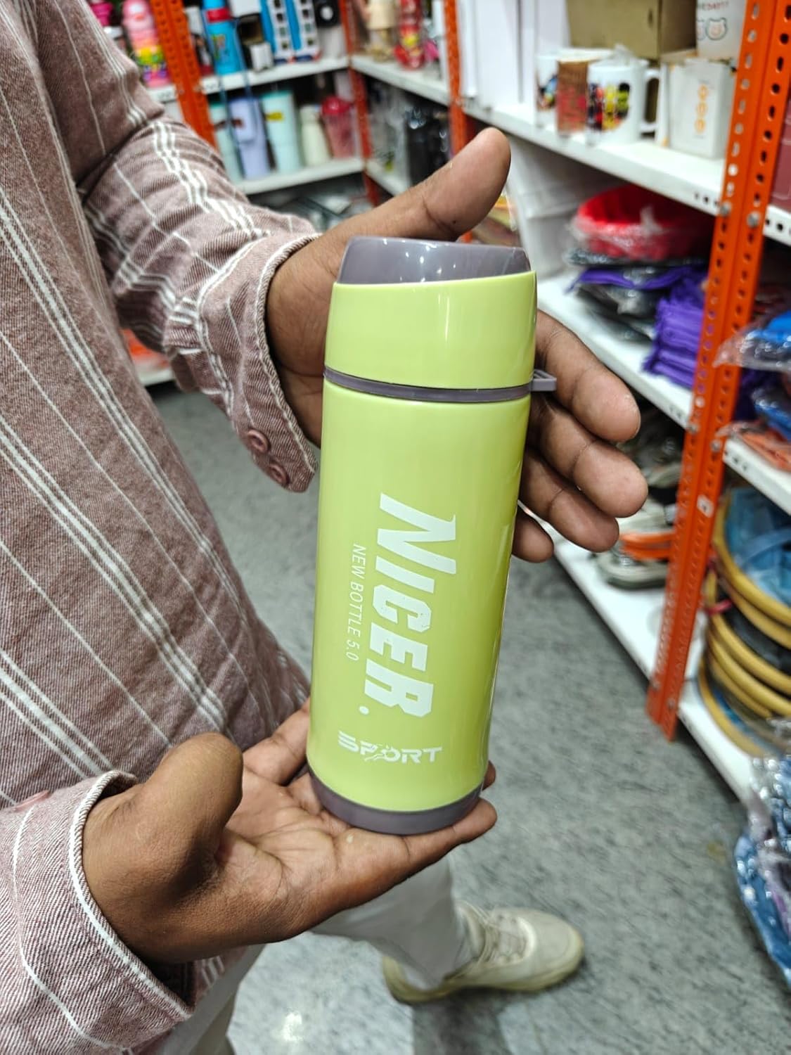 Nicer Premium Sports Squeeze Bottle Pack of 2 | Multicolor Quality Odour-Free Water Bottle with Textured Grip & Easy Flow Spout for Sportsman, Gym Bag & Athletic Workouts - Image 3