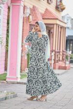 Abaya Cotton Fabric Full Sleeve Length Stylish Abaya Dress for Women for Girl's - Image 2