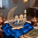 Cliths 2pcs Islamic Crescent Moon Table Decor Resi with Mosque Design for Ramadan Mubarak Eid al-Fitr Home Decoration 19 x 19.5CM - Image 2