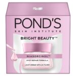 Pond's Bright Beauty Light Cream with UV Filter | Niasorcinol | 100x Better than Vitamin C | Niacinamide | Fades Dark Spots, Brightens Skin, 50g - Image 2