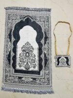 Safri Full Travel Prayer Mat, Pocket Friendly Janamaz Pouch Packing Velvet Prayer Mat, Multi Colour, Rectangular, 70 x 110 Centimeters - Image 2