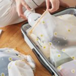 Pristu Pack of 10 Pcs Shoe Bag Cover for Shoe Storage & Travelling Drawstring Bags Waterproof, White Daisy - Image 4