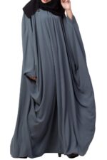 Simple yet Elegant Islamic Kaftan Abaya With Pleats on Neck - Image 5