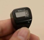 SXH5136 Digital Finger Ring Tally Counter, LCD Display, Reset Button, Pack of 4, Multicolour, tasbeeh for Pray, Finger Counter, Creates Ease - Image 5